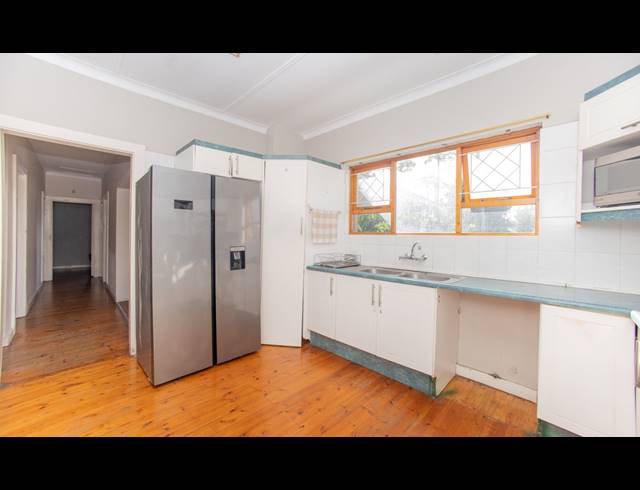 4 BEDROOM HOUSE TO LET IN BAYSVILLE